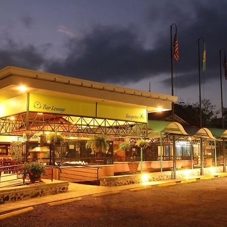 Park Hotel Santa Cruz Verapaz Exteriér fotografie