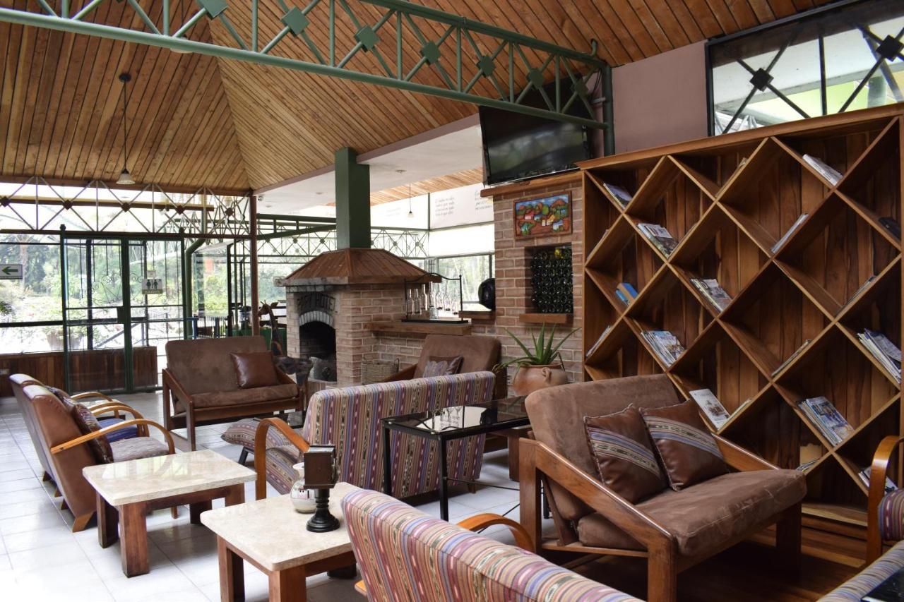 Park Hotel Santa Cruz Verapaz Exteriér fotografie